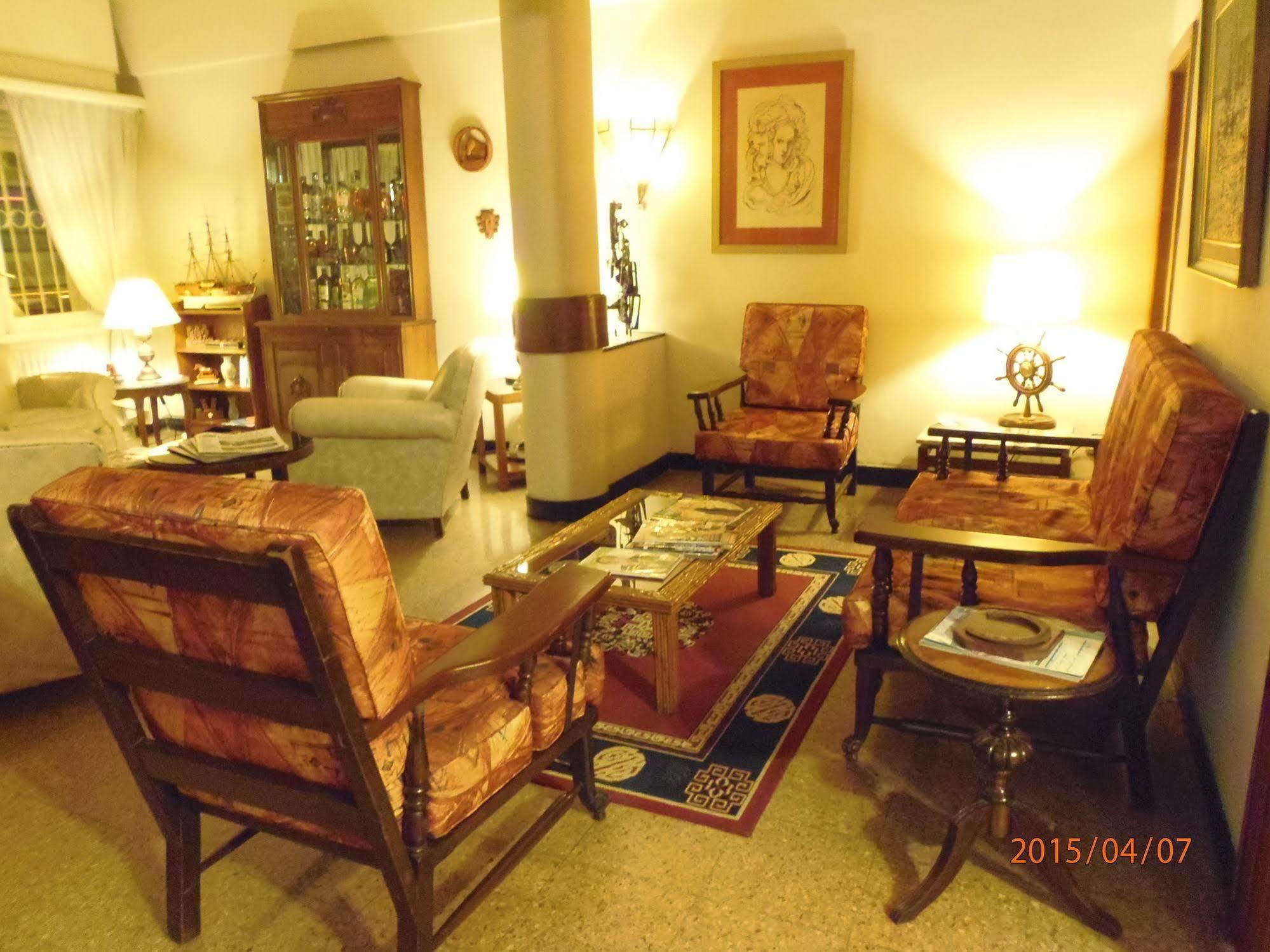 City Hotel มาร์เดลปลาตา ภายนอก รูปภาพ